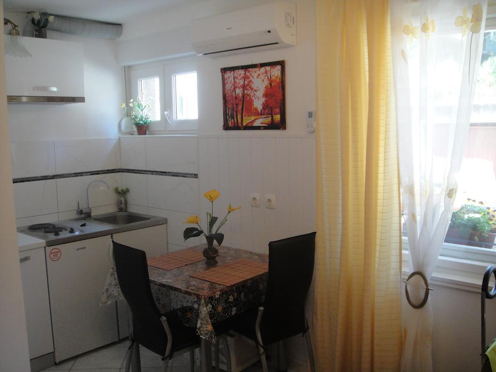 Apartments Crvena Orhideja Сплит Стая снимка
